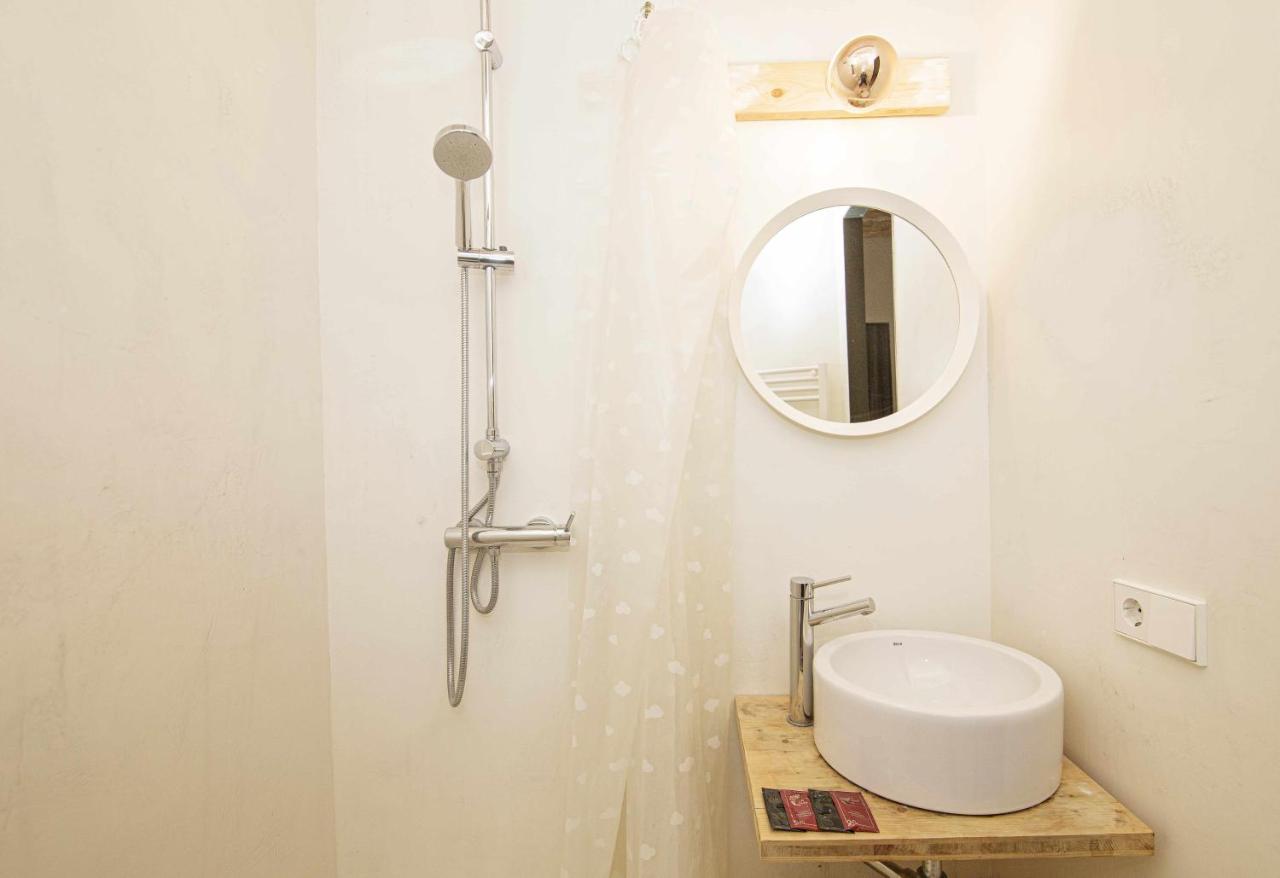 Apartamento Tr Auriga En El Barri Vell ジローナ エクステリア 写真